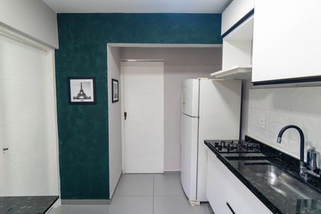 Cozinha de kitnet/studio para alugar com 1 quarto, 25m² em Jardim Oriental, São Paulo