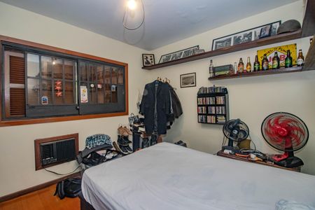 Casa à venda com 330m², 3 quartos e 2 vagas Casa à venda com 330m², 3 quartos e 2 vagasQuarto 1