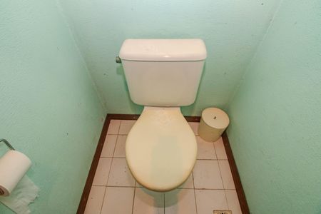 Casa à venda com 330m², 3 quartos e 2 vagas Casa à venda com 330m², 3 quartos e 2 vagasLavabo Auxiliar