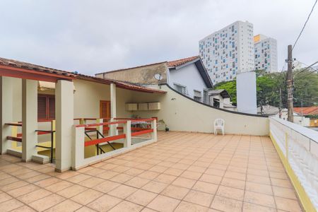 Casa para alugar com 264m², 2 quartos e 2 vagasTerraço