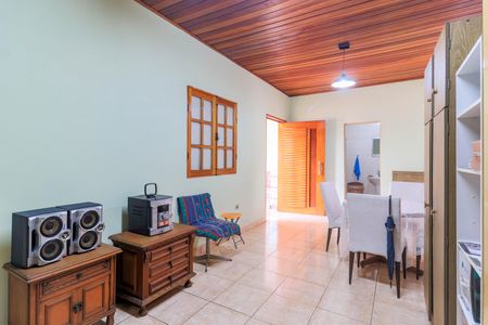 Casa para alugar com 264m², 2 quartos e 2 vagasSuíte 2