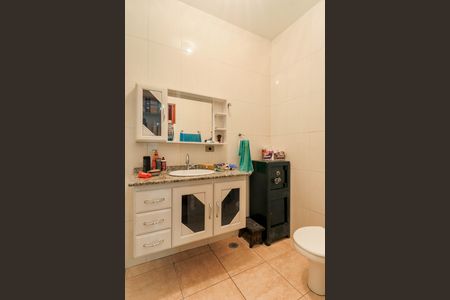 Casa para alugar com 264m², 2 quartos e 2 vagasBanheiro da Suíte 1