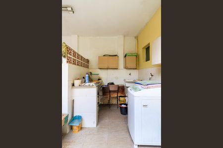 Casa para alugar com 264m², 2 quartos e 2 vagasÁrea de Serviço