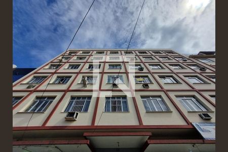 Apartamento à venda com 56m², 1 quarto e sem vagaFachada