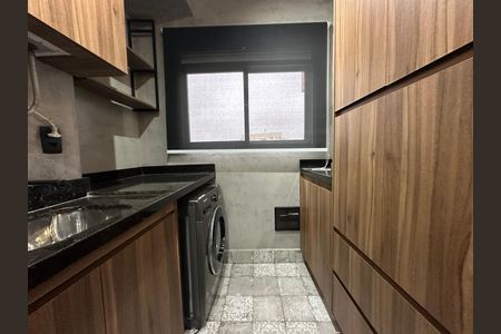 Área de Serviço de apartamento para alugar com 2 quartos, 69m² em Tamboré, Barueri