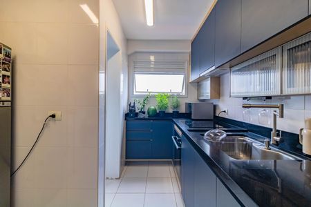 Apartamento para alugar com 65m², 2 quartos e 2 vagas Apartamento para alugar com 65m², 2 quartos e 2 vagasCozinha