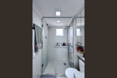 Apartamento à venda com 65m², 3 quartos e 1 vaga Apartamento à venda com 65m², 3 quartos e 1 vagaBanheiro da Suíte