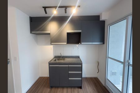 Cozinha de apartamento à venda com 1 quarto, 32m² em Água Branca, São Paulo