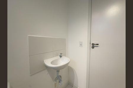 Apartamento para alugar com 32m², 1 quarto e sem vaga Apartamento para alugar com 32m², 1 quarto e sem vagaBanheiro