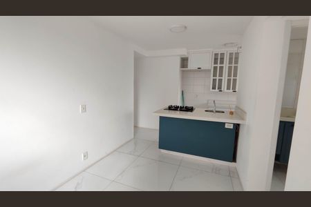 Sala de apartamento para alugar com 2 quartos, 41m² em Itaquera, São Paulo