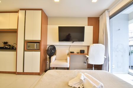 Studio para alugar com 25m², 1 quarto e sem vaga Studio para alugar com 25m², 1 quarto e sem vagaStudio