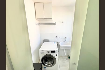 Apartamento à venda com 32m², 1 quarto e sem vagaÁrea de Serviço