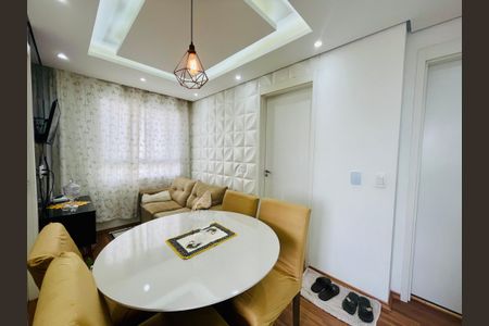 Sala de apartamento à venda com 2 quartos, 36m² em Vila das Bandeiras, Guarulhos