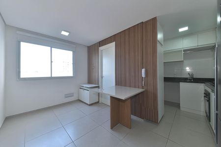 Sala de apartamento à venda com 2 quartos, 34m² em Santo Amaro, São Paulo