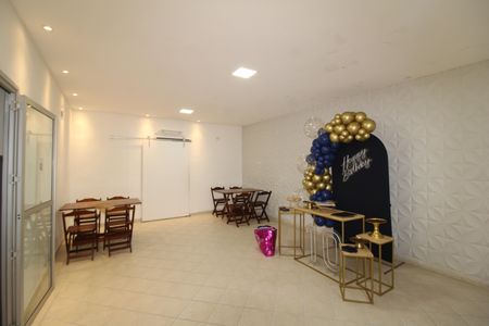 Apartamento à venda com 50m², 2 quartos e 1 vagaÁrea Comum