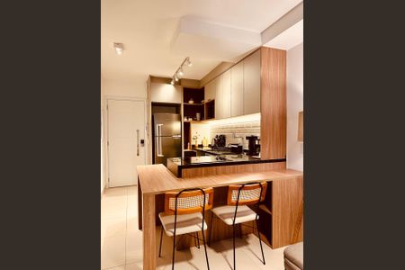 Cozinha de kitnet/studio à venda com 1 quarto, 44m² em Vila Itapura, Campinas