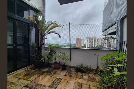 Apartamento para alugar com 182m², 5 quartos e 2 vagas Apartamento para alugar com 182m², 5 quartos e 2 vagasVista da Varanda da Sala