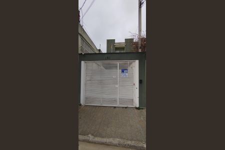 Casa à venda com 150m², 3 quartos e 2 vagas Casa à venda com 150m², 3 quartos e 2 vagasFachada + Placa