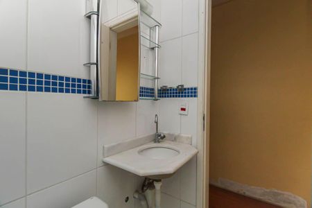 Casa à venda com 150m², 3 quartos e 2 vagas Casa à venda com 150m², 3 quartos e 2 vagasBanheiro