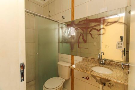 Casa à venda com 150m², 3 quartos e 2 vagas Casa à venda com 150m², 3 quartos e 2 vagasBanheiro da Suíte