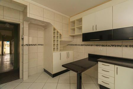 Casa à venda com 150m², 3 quartos e 2 vagas Casa à venda com 150m², 3 quartos e 2 vagasCozinha