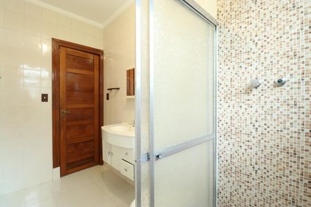 Casa à venda com 161m², 4 quartos e 3 vagasBanheiro Social 1