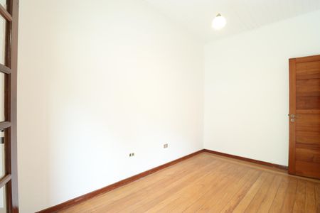 Casa à venda com 161m², 4 quartos e 3 vagasQuarto 2