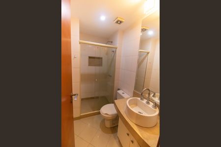 Apartamento à venda com 138m², 3 quartos e 2 vagasBanheiro Social