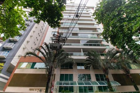 Apartamento à venda com 138m², 3 quartos e 2 vagasFachada
