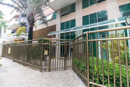 Apartamento à venda com 138m², 3 quartos e 2 vagasFachada