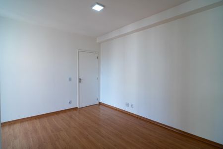 Sala de apartamento para alugar com 2 quartos, 56m² em Jardim Sao Carlos, Sorocaba