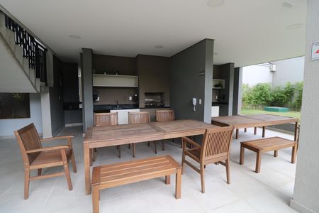 Apartamento à venda com 67m², 2 quartos e 1 vagaÁrea comum - Churrasqueira