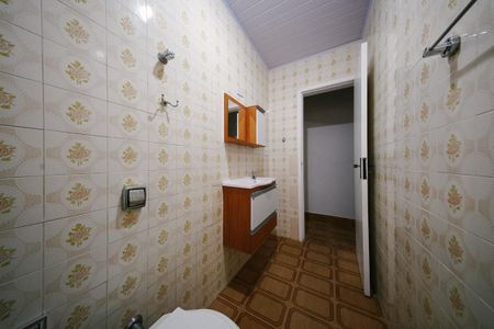 Casa para alugar com 200m², 3 quartos e 3 vagas Casa para alugar com 200m², 3 quartos e 3 vagasBanheiro