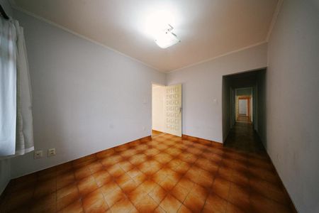 Casa para alugar com 200m², 3 quartos e 3 vagas Casa para alugar com 200m², 3 quartos e 3 vagasSala