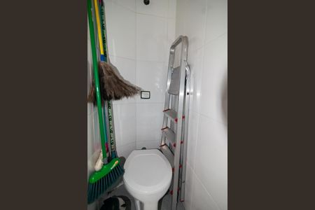 Apartamento para alugar com 65m², 2 quartos e 1 vagaBanheiro de Serviço