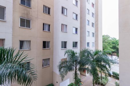 Vista Sala de apartamento para alugar com 2 quartos, 32m² em Piqueri, São Paulo