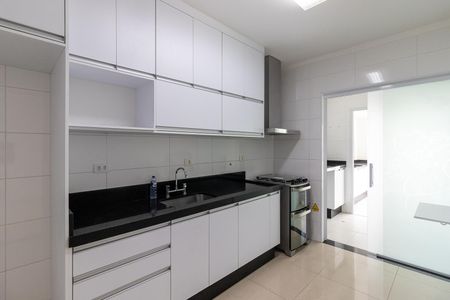 Apartamento para alugar com 101m², 2 quartos e 1 vaga Apartamento para alugar com 101m², 2 quartos e 1 vagaCozinha