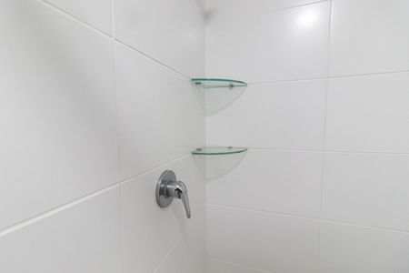 Apartamento para alugar com 101m², 2 quartos e 1 vaga Apartamento para alugar com 101m², 2 quartos e 1 vagaBanheiro da Suíte