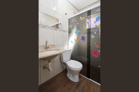Casa à venda com 100m², 2 quartos e 2 vagasBanheiro Suíte 1