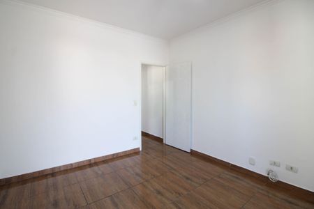 Casa à venda com 100m², 2 quartos e 2 vagasSuíte 2