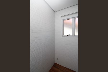 Casa à venda com 100m², 2 quartos e 2 vagasBanheiro social