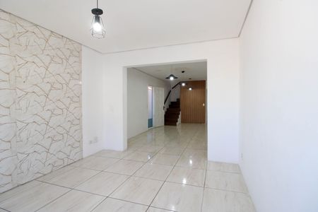 Casa à venda com 100m², 2 quartos e 2 vagasSala 