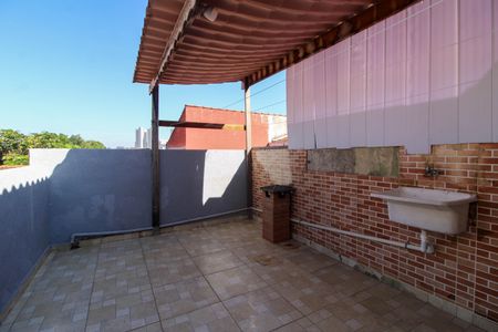 Casa à venda com 100m², 2 quartos e 2 vagasÁrea de Serviço