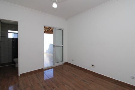 Casa à venda com 100m², 2 quartos e 2 vagasSuíte 2
