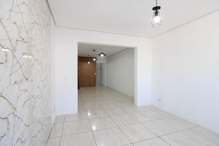 Casa à venda com 100m², 2 quartos e 2 vagasSala 