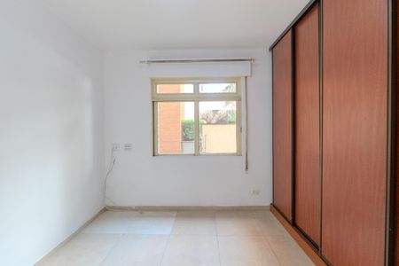 Apartamento à venda com 96m², 2 quartos e 1 vagaQuarto 2