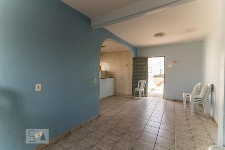 Apartamento para alugar com 82m², 2 quartos e 1 vagaÁrea comum - Salão de festas