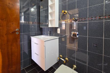 Apartamento para alugar com 82m², 2 quartos e 1 vagaBanheiro Social