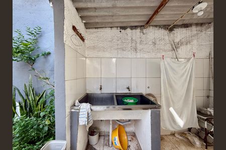 Área de Serviço de casa para alugar com 1 quarto, 45m² em Jardim Aeroporto, São Paulo