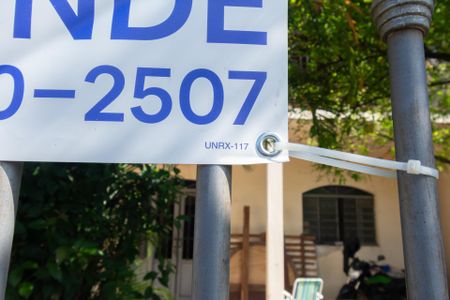 Casa à venda com 230m², 3 quartos e 2 vagasPlaquinha 05/03/26 UNRX-117